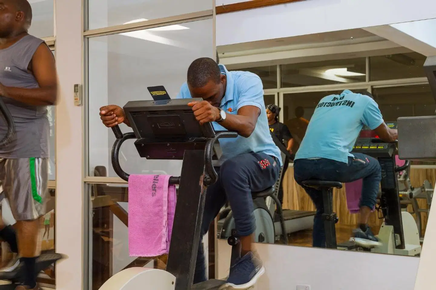 Travellers Beach Hotel & Club PEOPLE