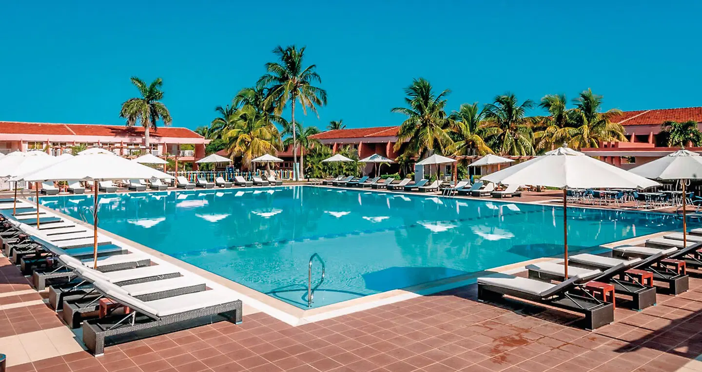 Blau Arenal Habana Beach OUTDOOR_POOL
