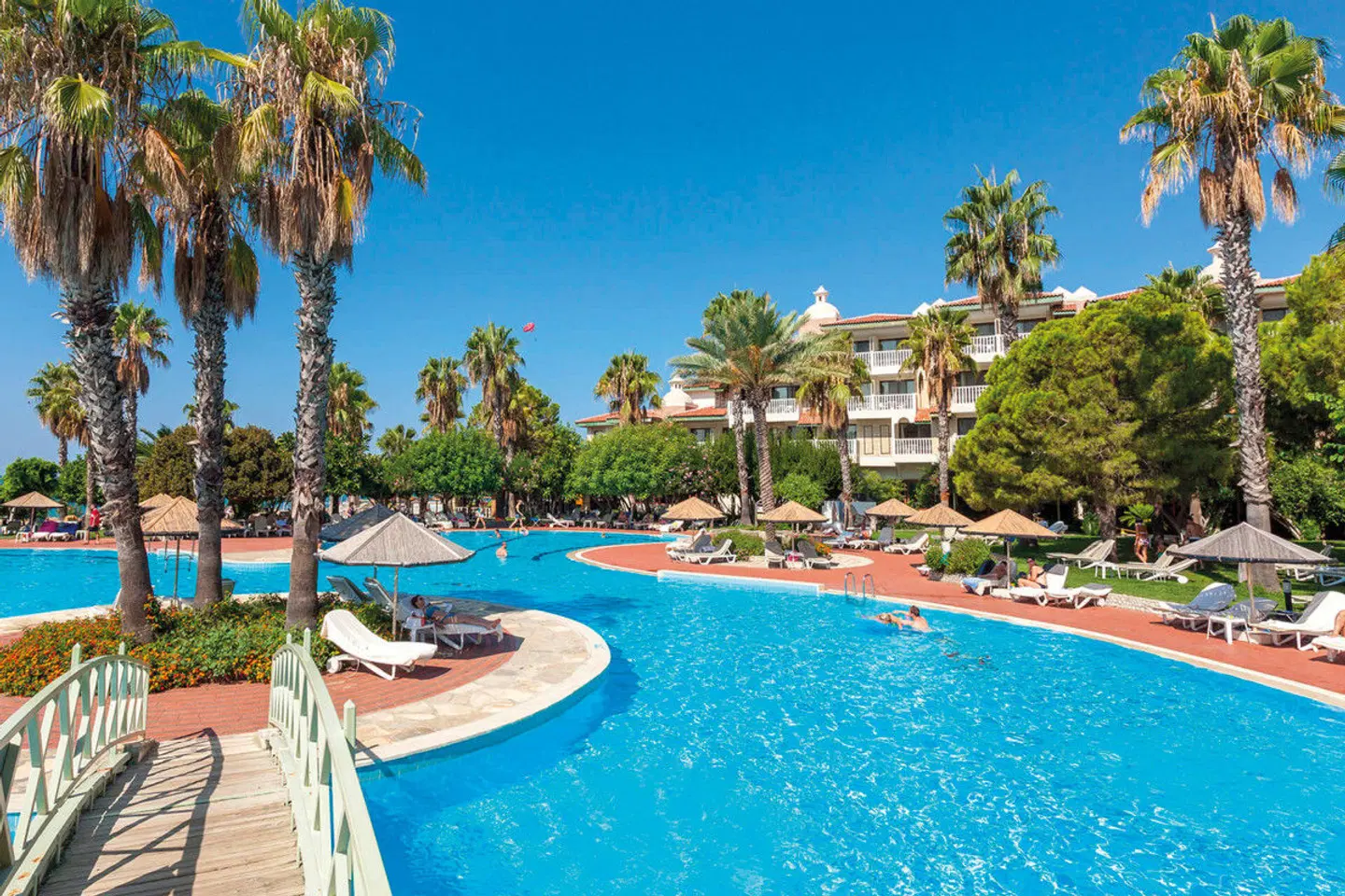 Defne Star OUTDOOR_POOL