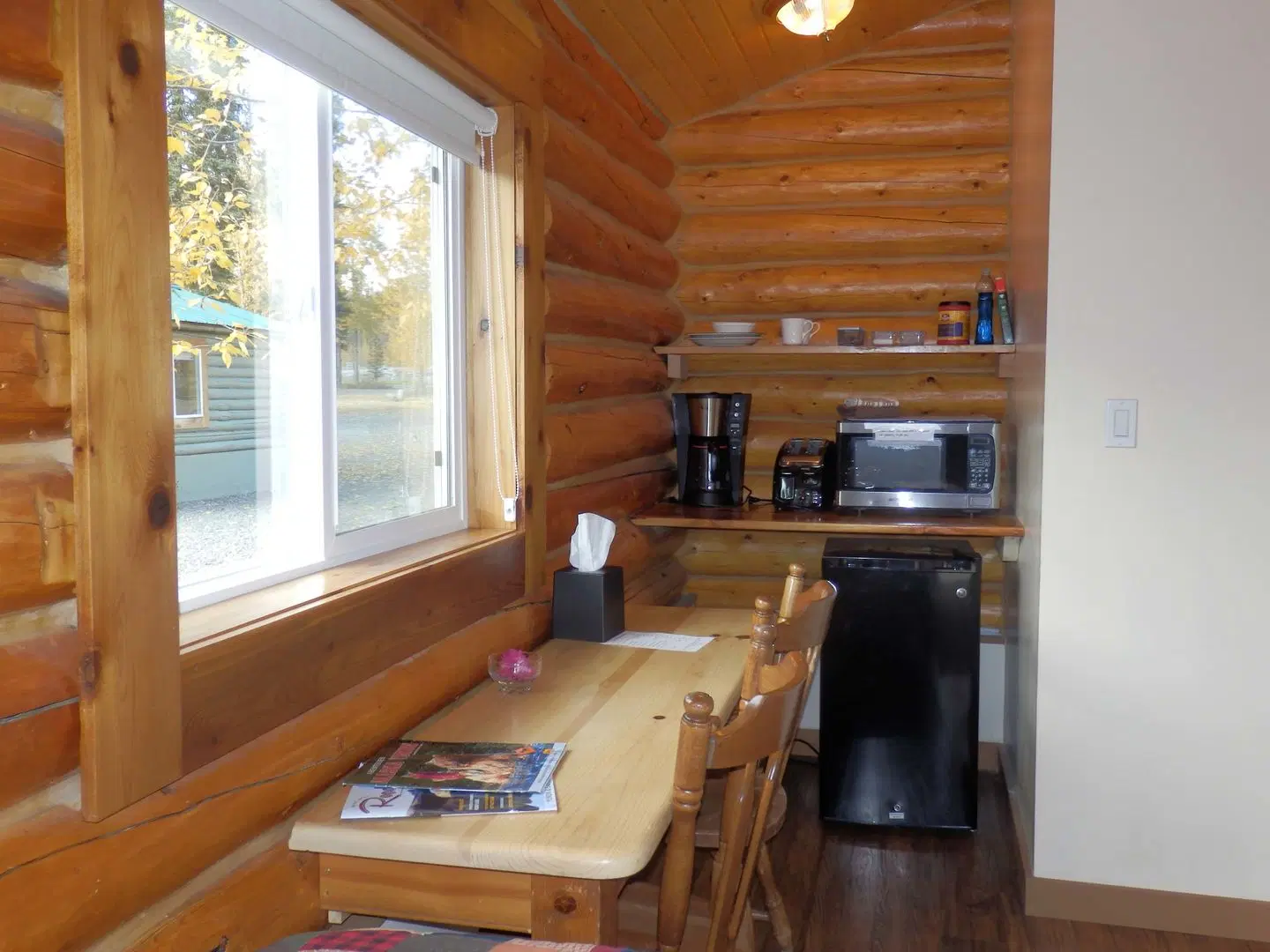 Discovery Yukon Lodgings ROOM_EXAMPLE