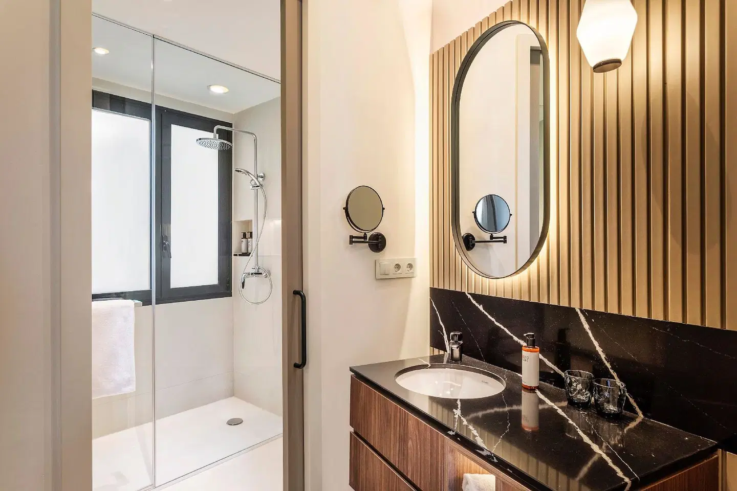 Hotel Madrid Atocha Affiliated by Meliá Badezimmer