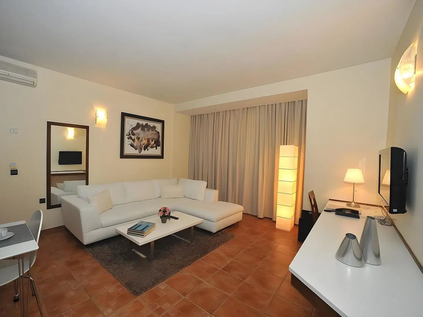 Casablanca Apparthotel ROOM_EXAMPLE