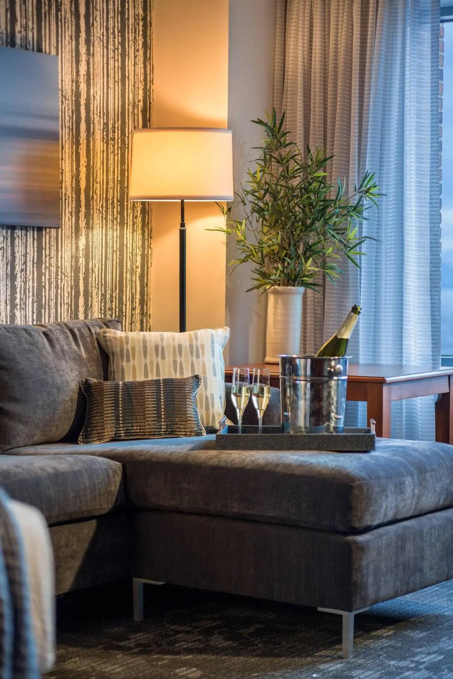 Courtyard by Marriott Burlington Harbor ROOM_EXAMPLE