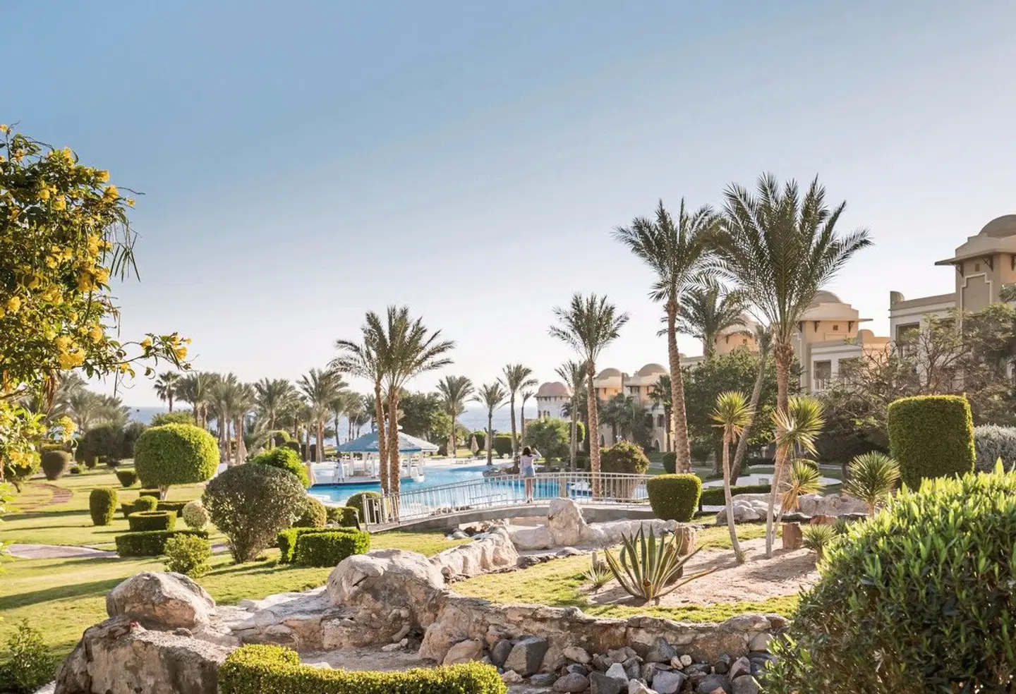 Serenity Alpha Beach GARDEN