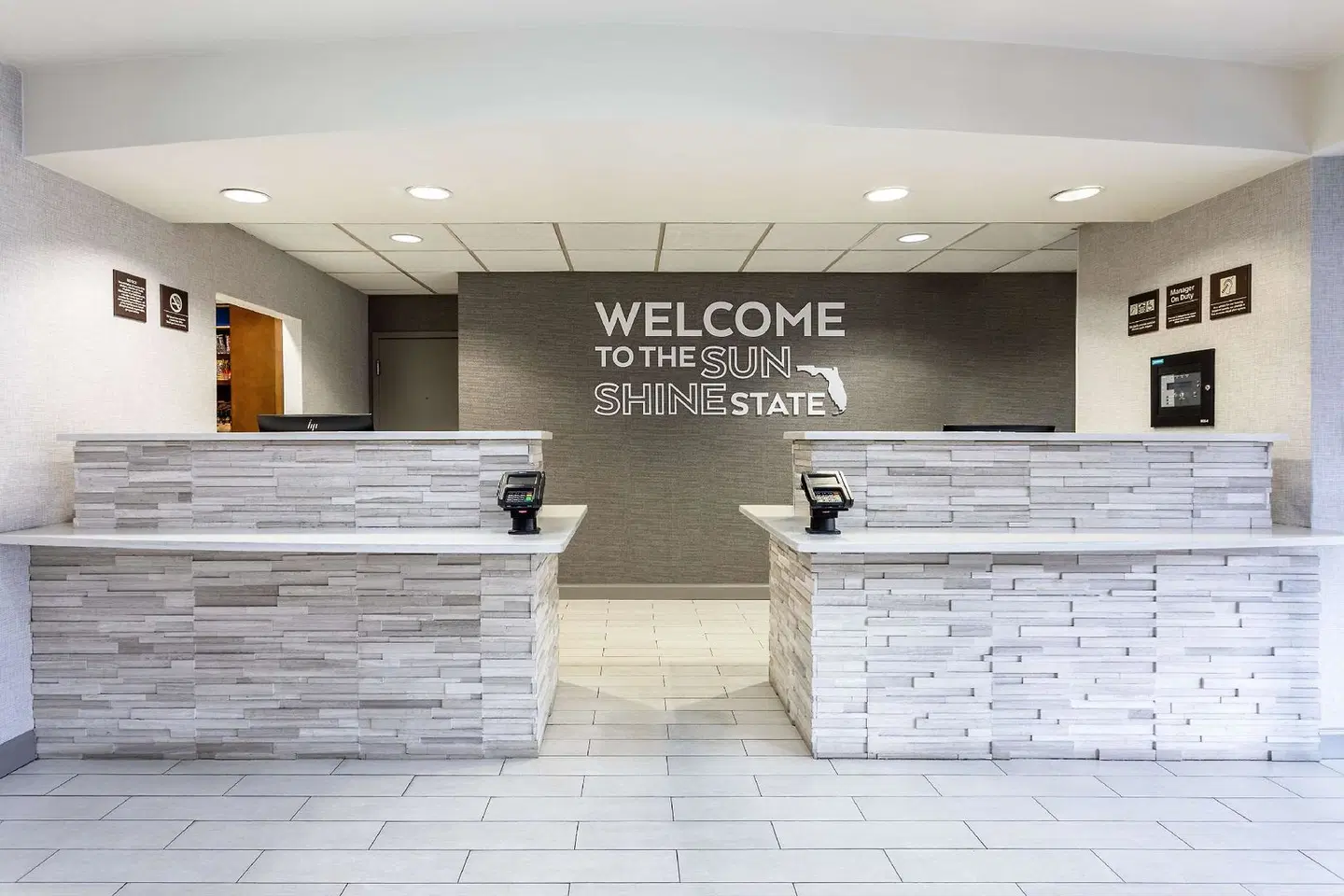 Hampton Inn Orlando-International Airport LOUNGE_LOBBY