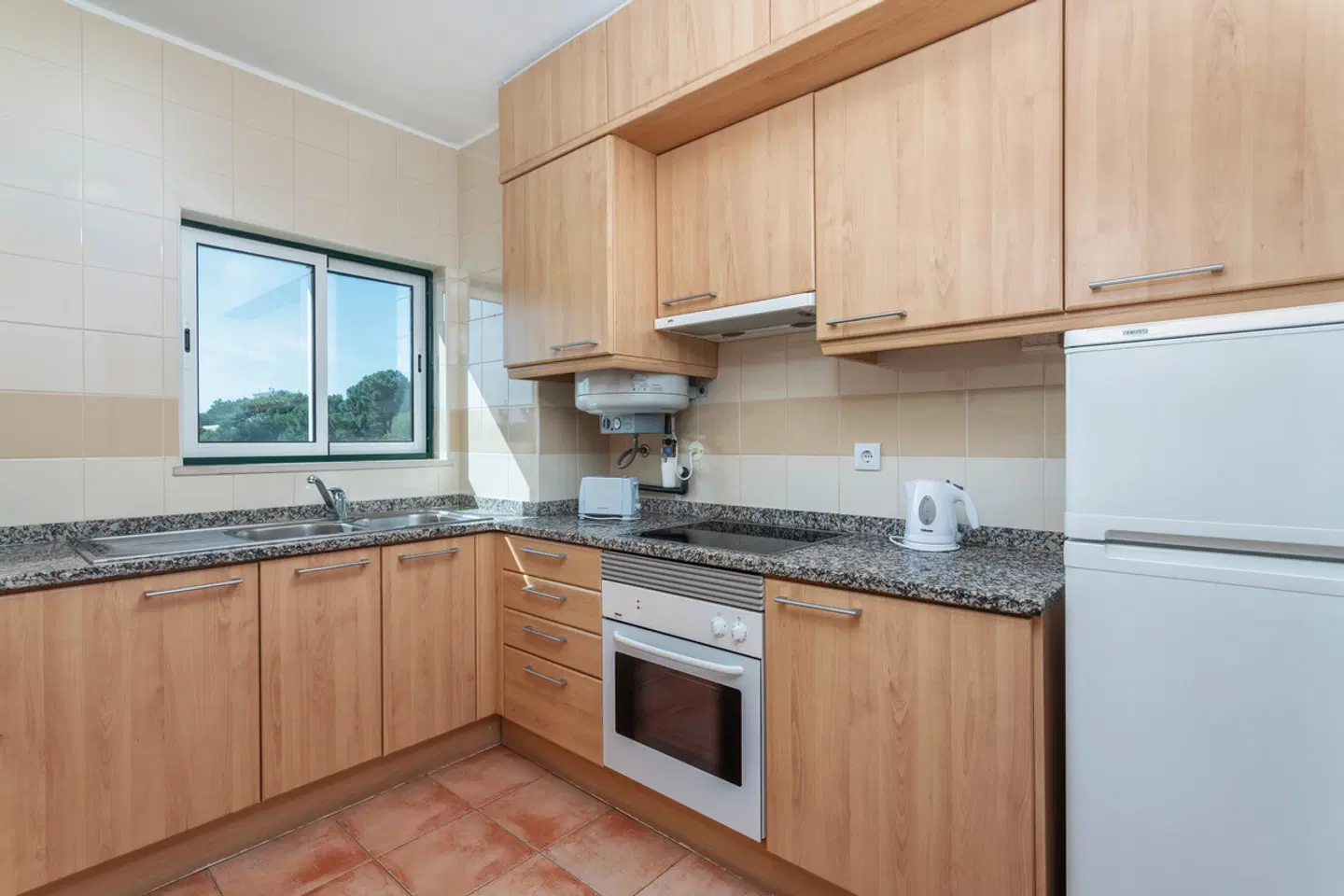 AP Victoria Sports & Beach ROOM_EXAMPLE