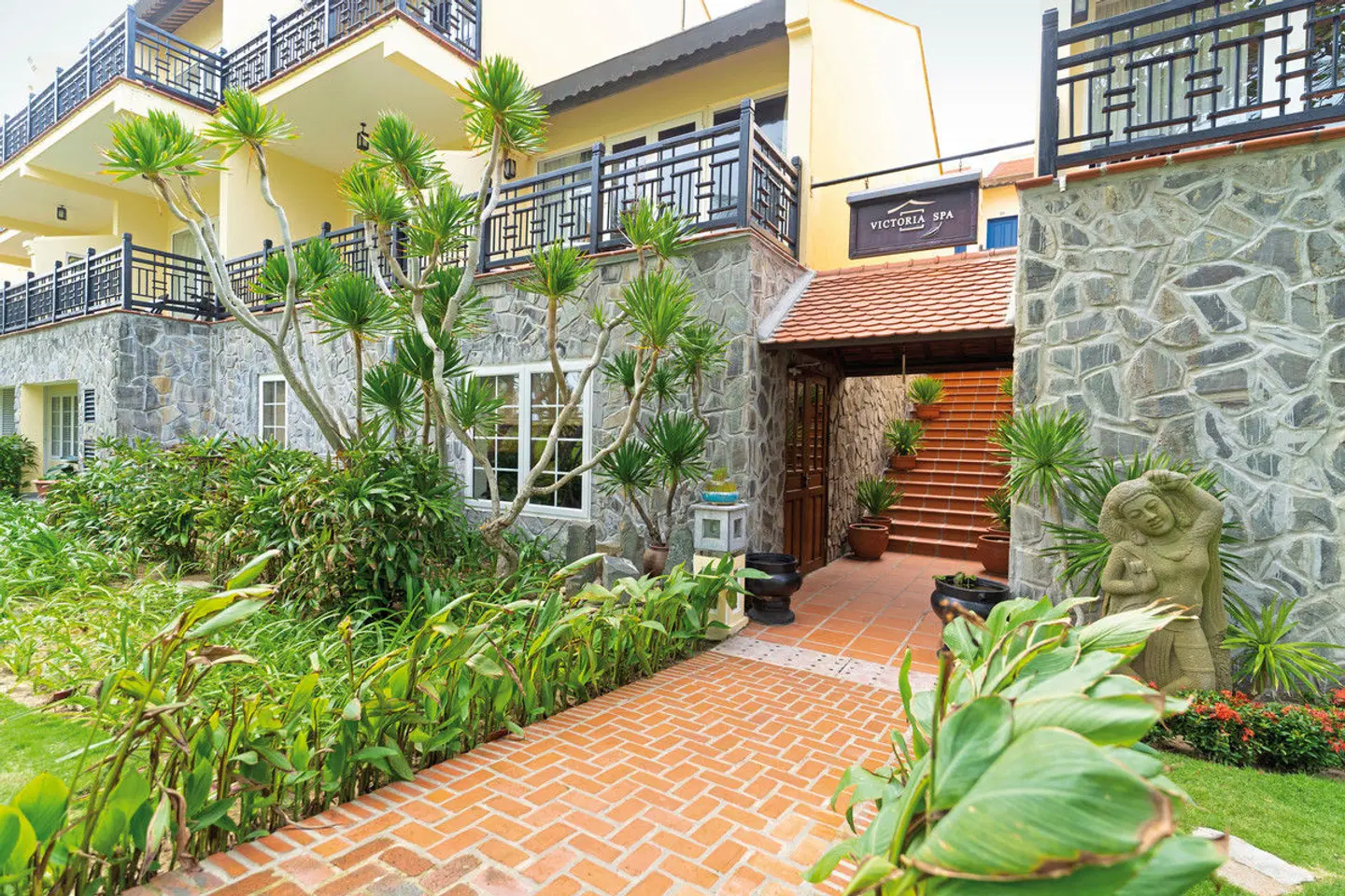 Victoria Hoi An Beach Resort & Spa EXTERIOR