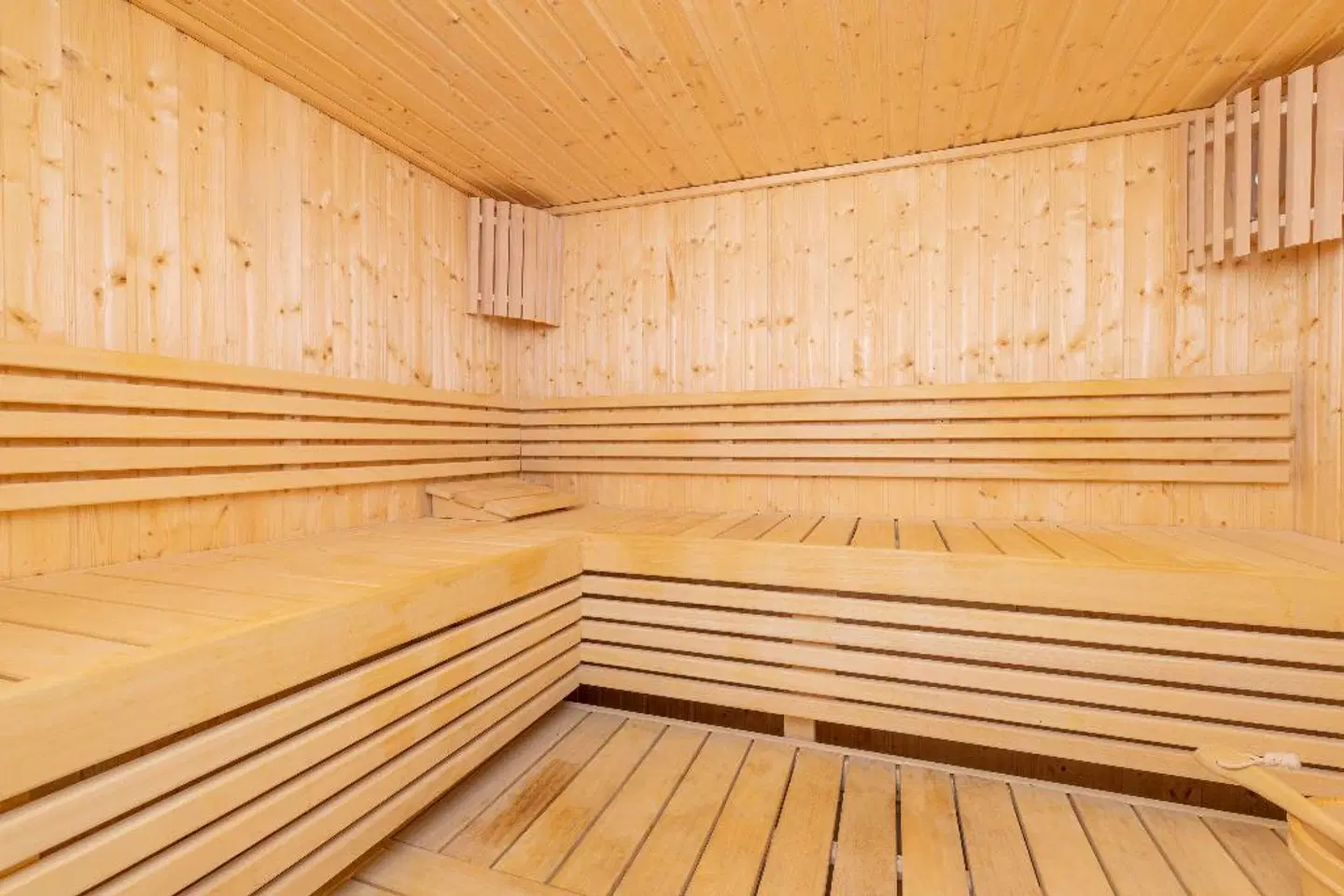 DoubleTree by Hilton Doha Downtown HEALTH_BEAUTY