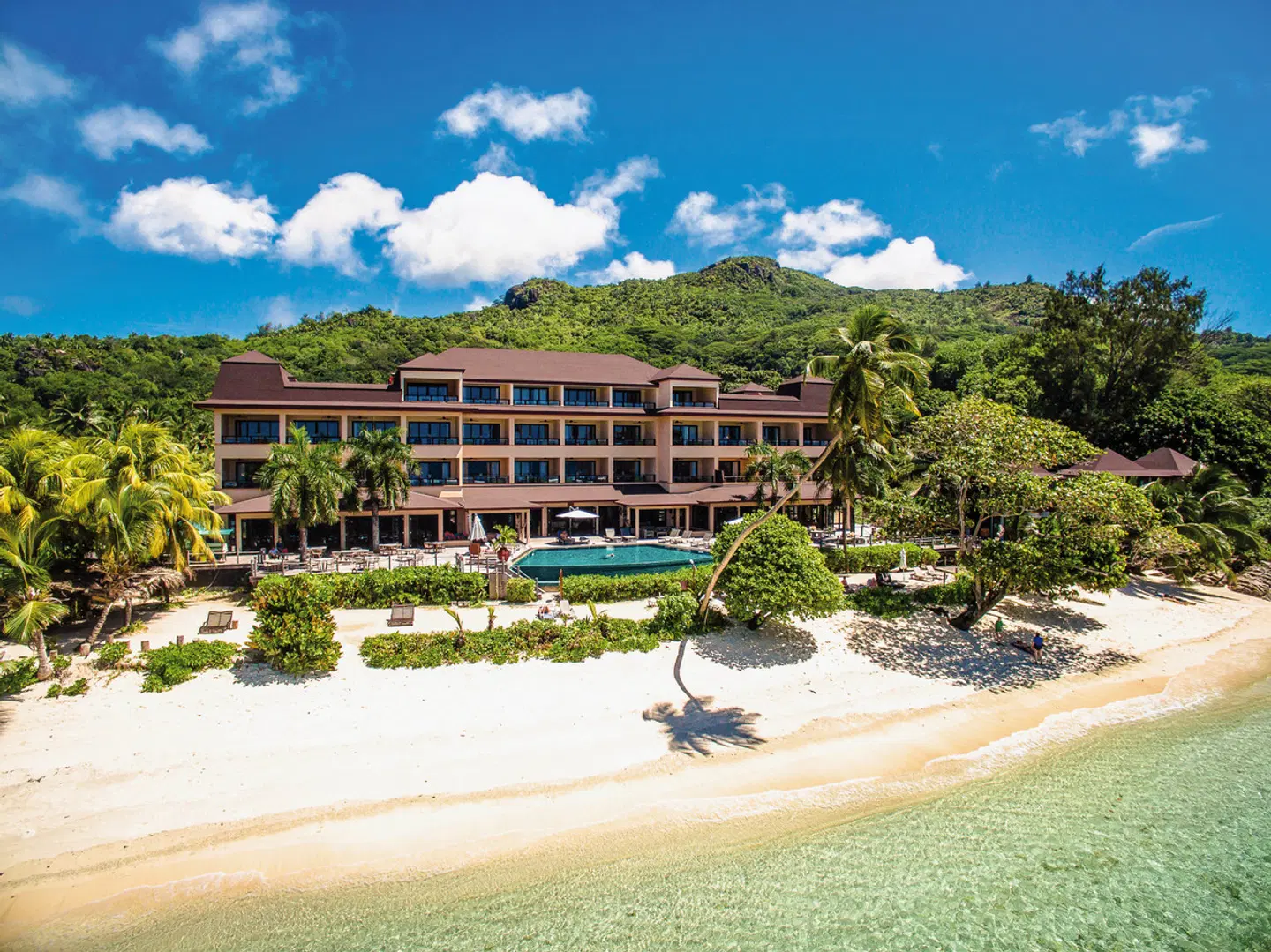 DoubleTree by Hilton Seychelles - Allamanda Resort and Spa EXTERIOR