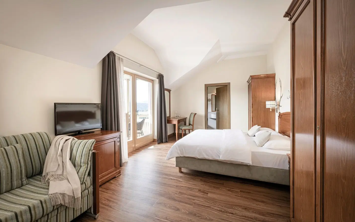 Falkensteiner Hotel & Spa Sonnenparadies ROOM_EXAMPLE