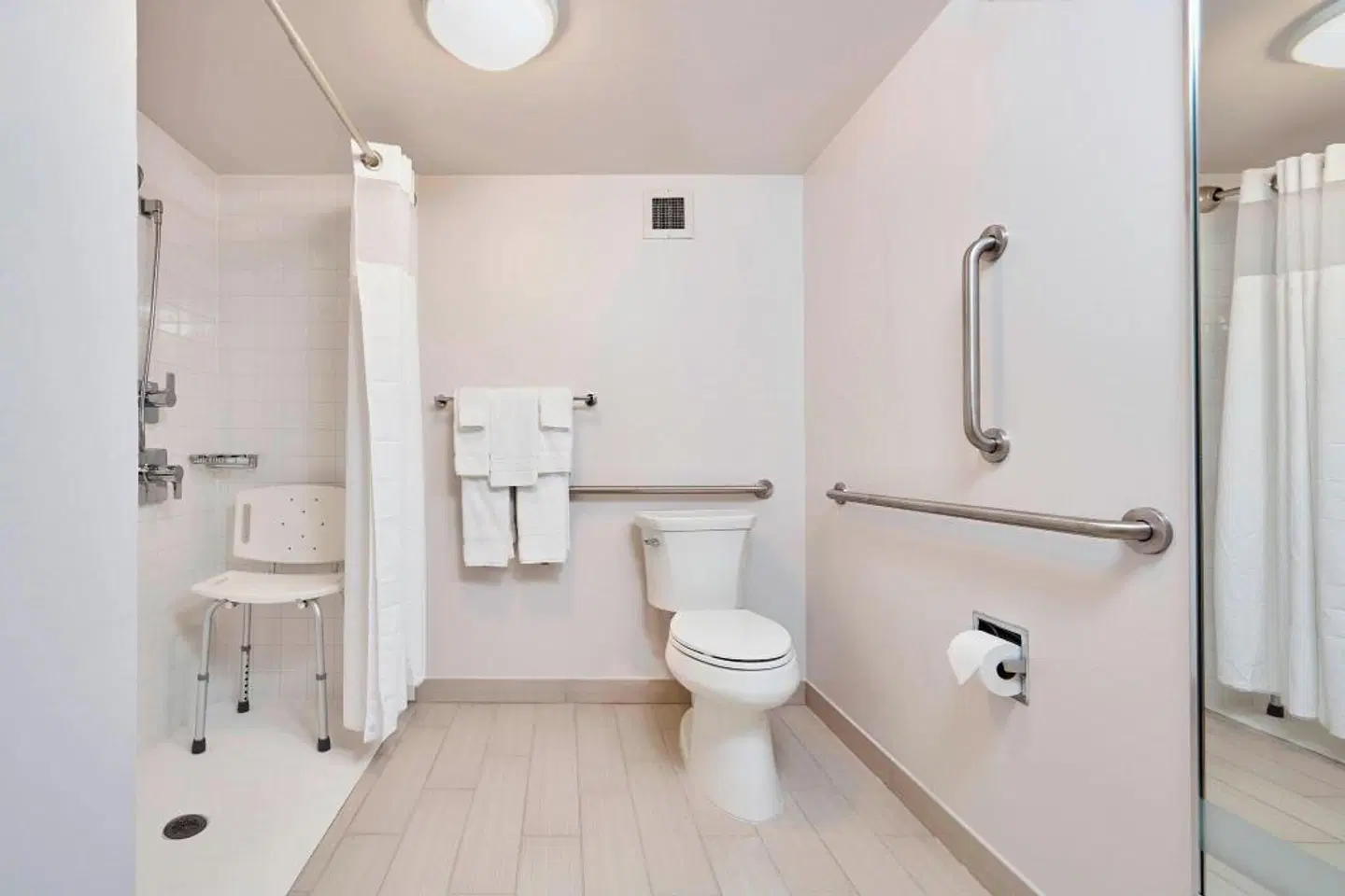 Courtyard by Marriott Cincinnati Airport South/Florence Badezimmer