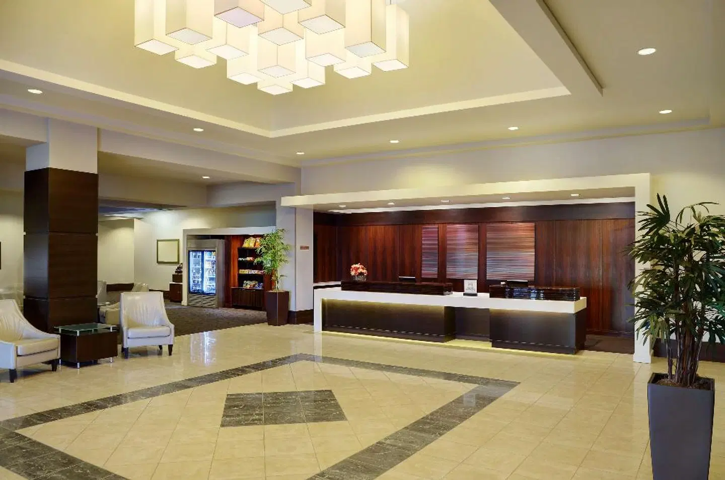 Hilton Suites Winnipeg Airport LOUNGE_LOBBY