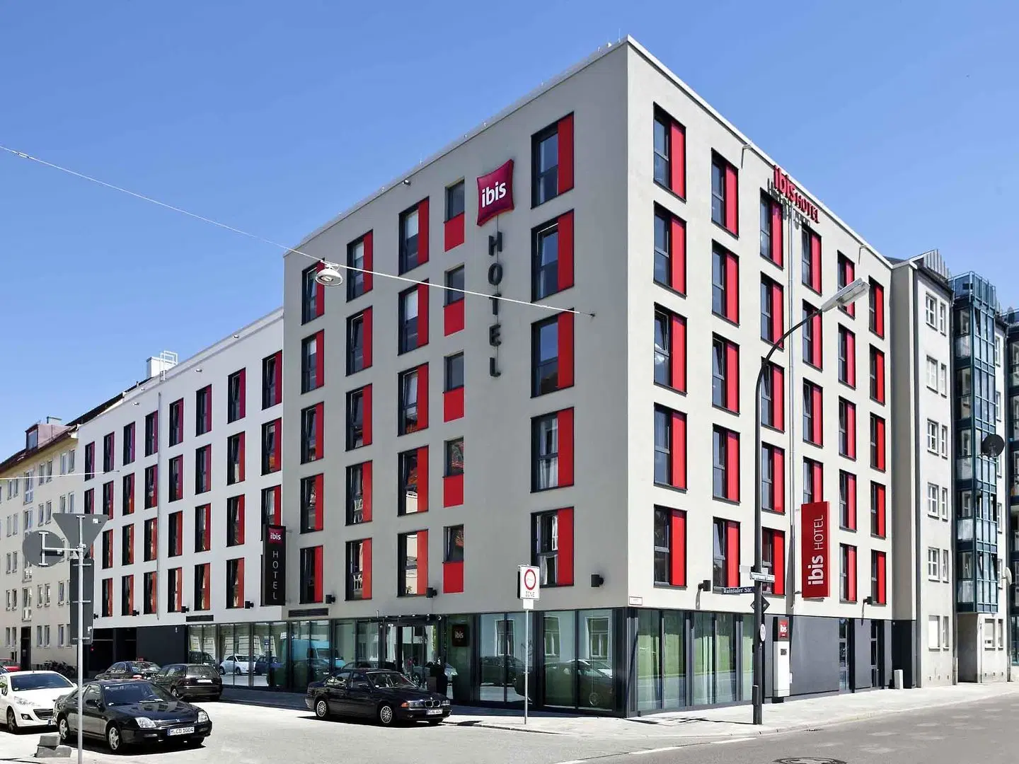 ibis Muenchen City Sued EXTERIOR