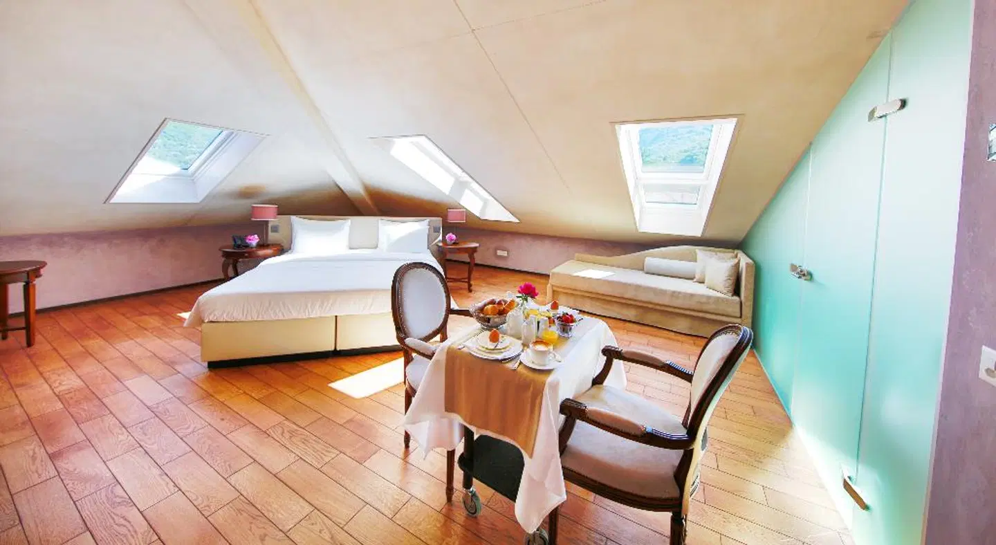 Hotel La Tureta ROOM_EXAMPLE