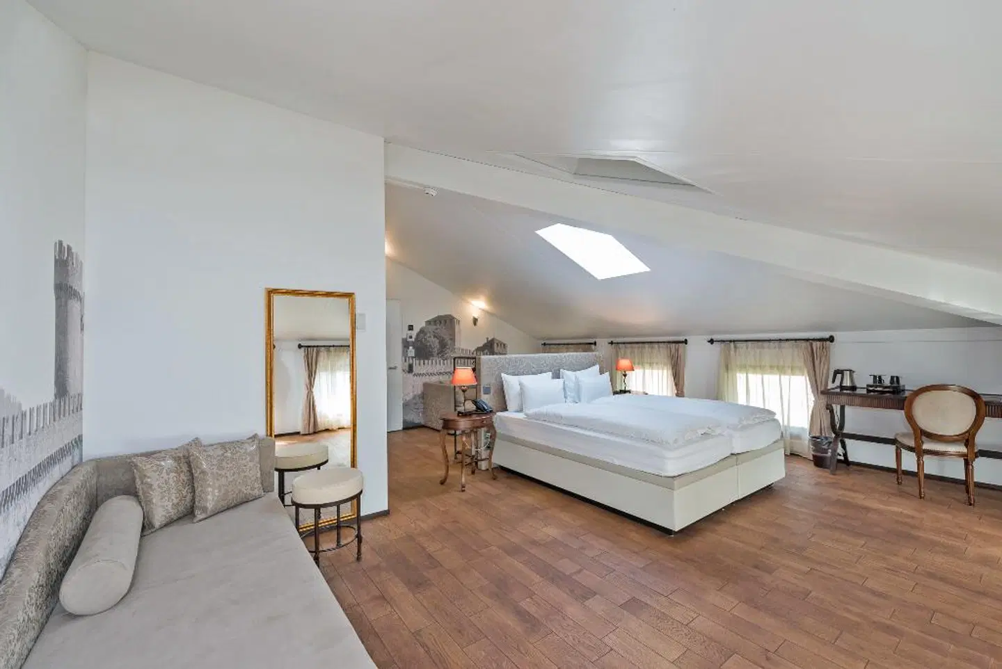 Hotel La Tureta ROOM_EXAMPLE