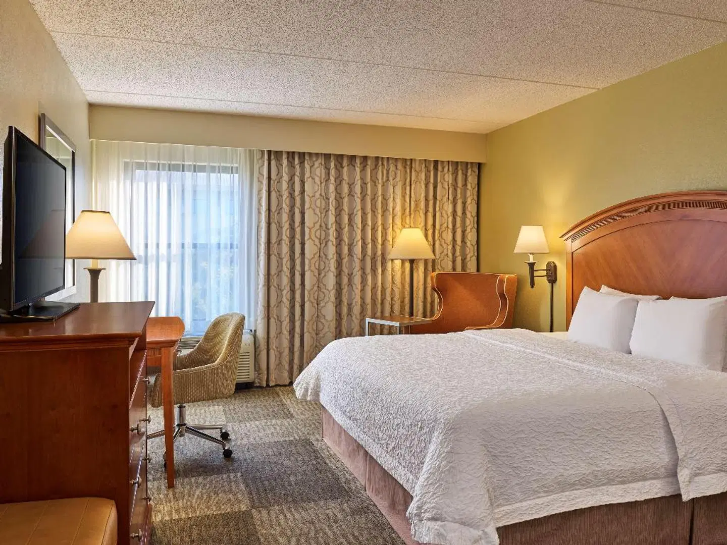 Hampton Inn San Antonio-Northwoods ROOM_EXAMPLE