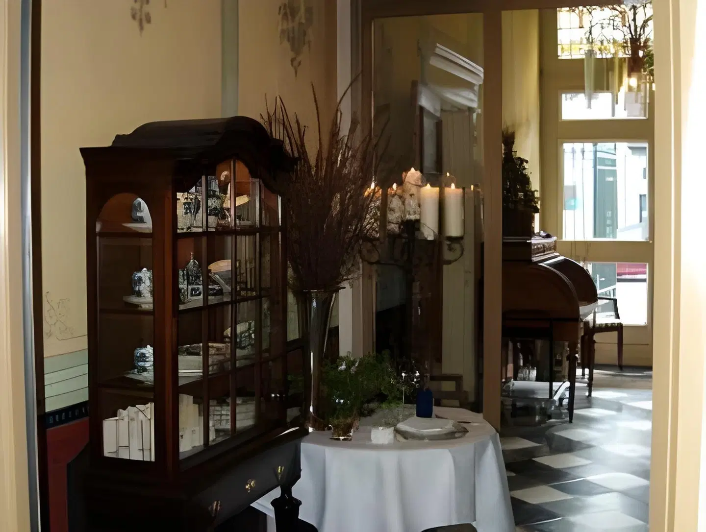 Fitz Roy Urban Hotel, Bar and Garden Restaurant