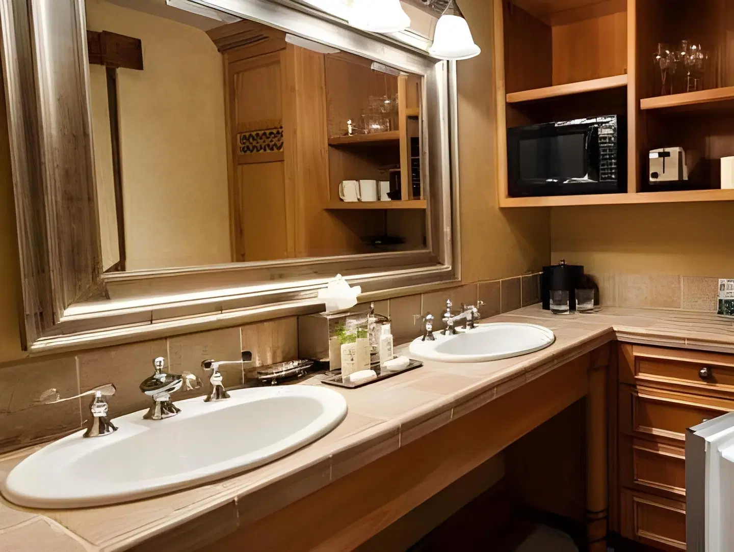 The Chateaux Deer Valley Badezimmer