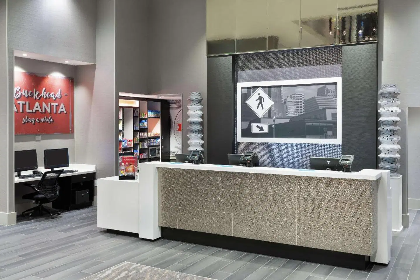 Hampton Inn & Suites Atlanta Buckhead Place LOUNGE_LOBBY
