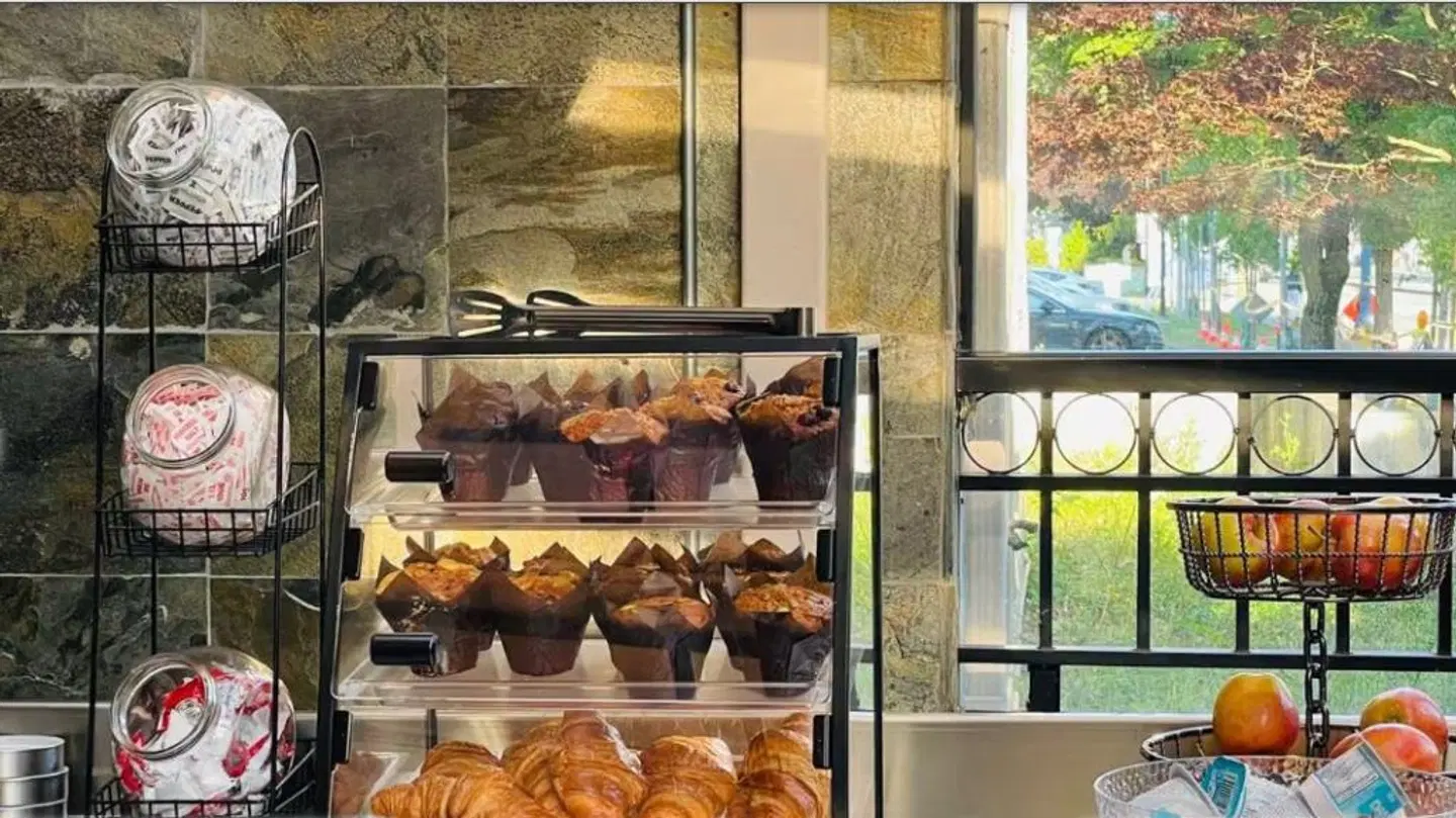 Vancouver Airport Hotel Restaurant