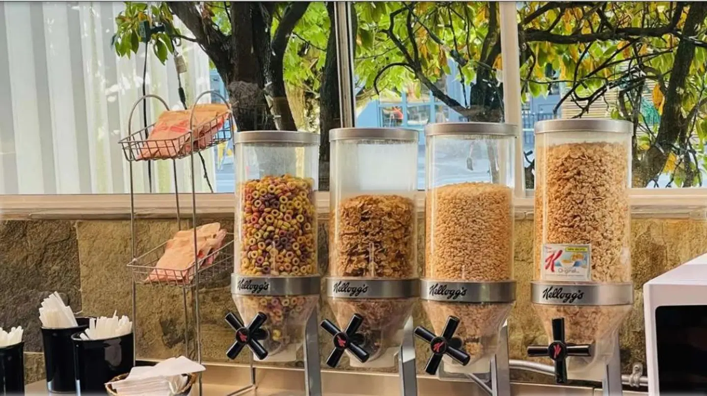 Vancouver Airport Hotel Restaurant