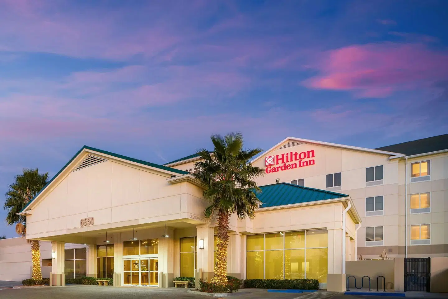 Hilton Garden Inn Airport El Paso EXTERIOR
