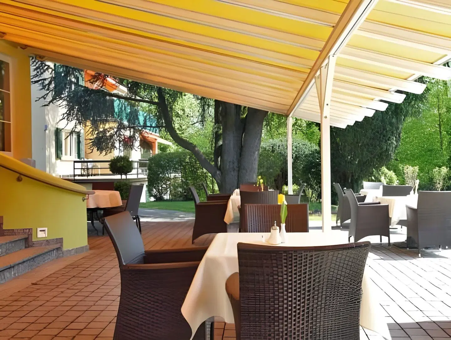 Hotel Lindenallee TERRACE