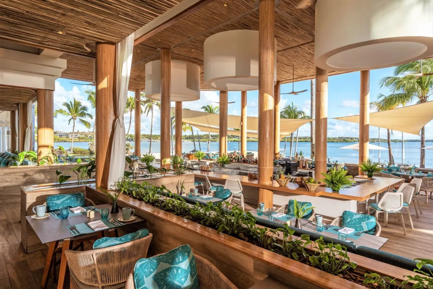 Four Seasons Resort Mauritius at Anahita Restaurant