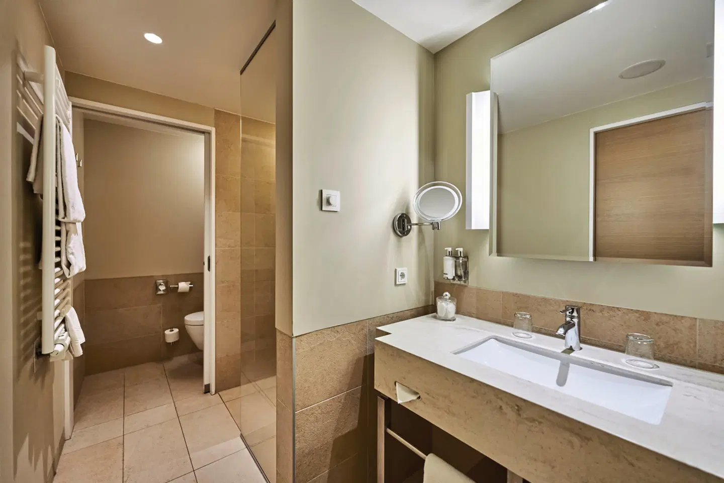 aja Bergresort Werfenweng Hotel Badezimmer