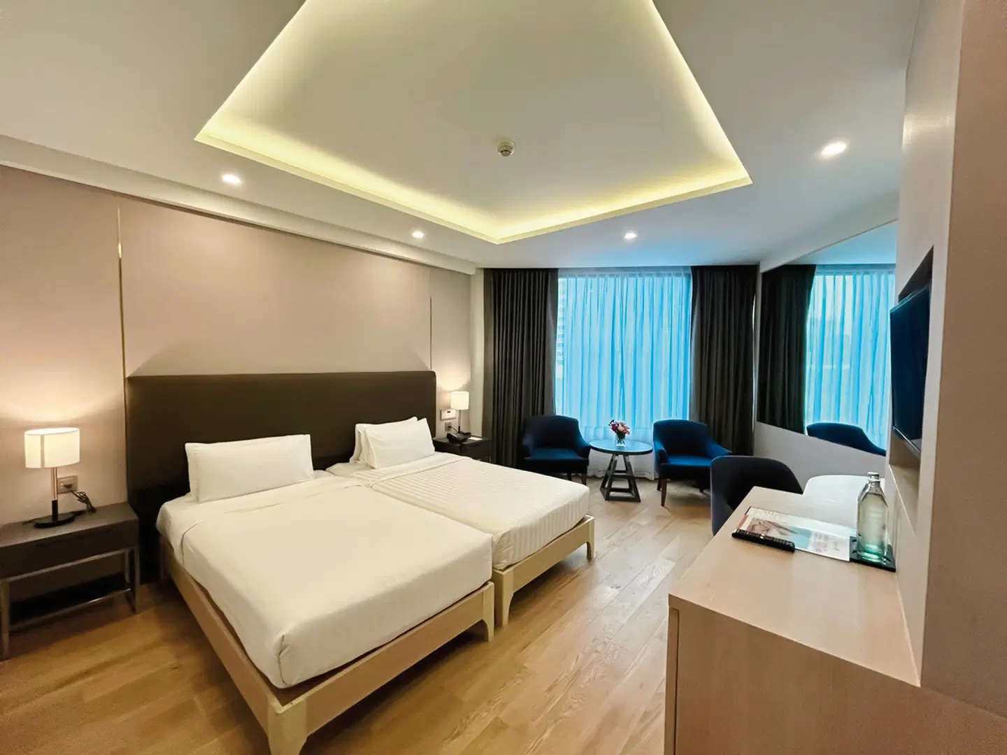 Rembrandt Hotel Bangkok ROOM_EXAMPLE
