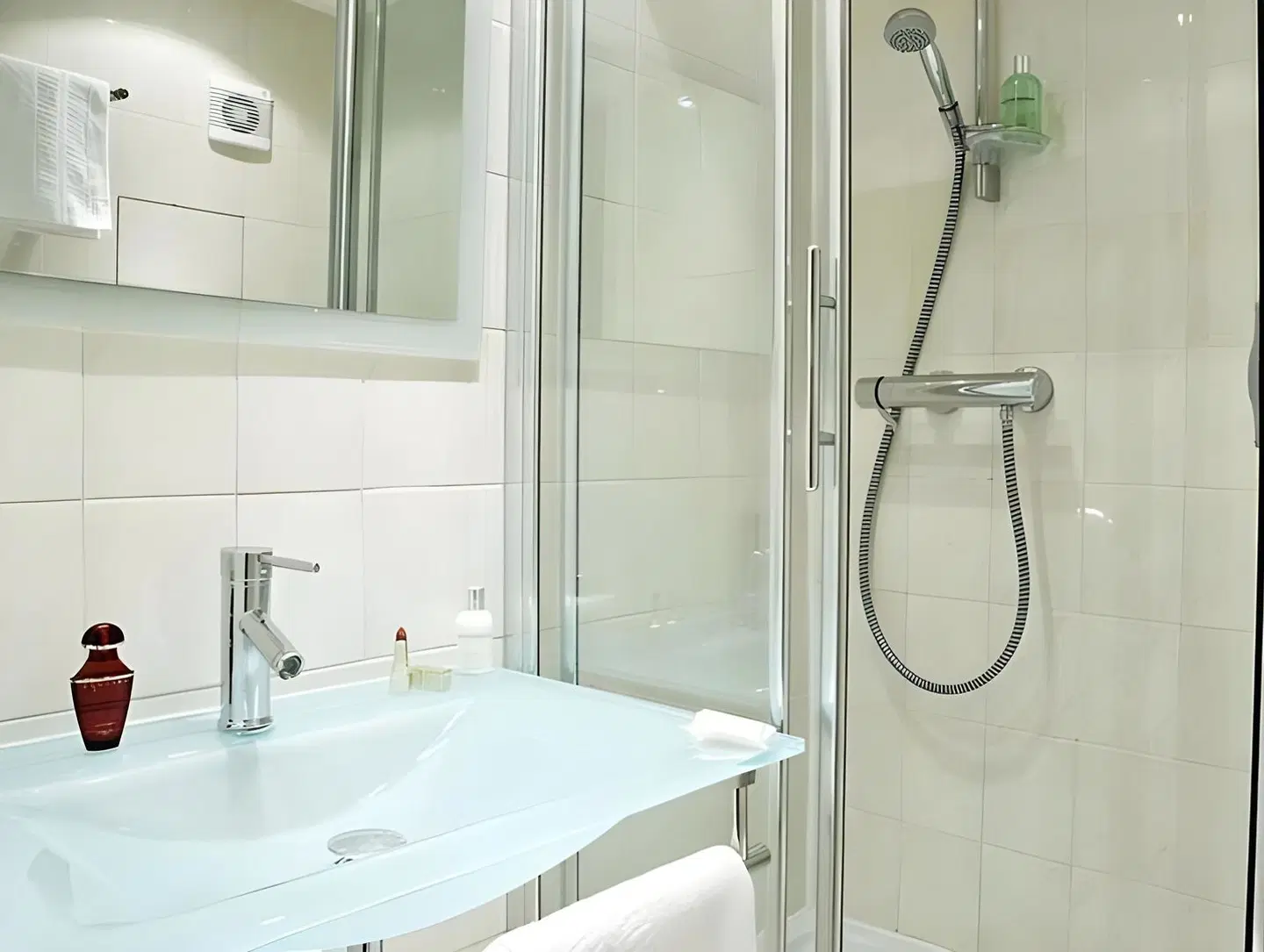 Hotel Soft Badezimmer