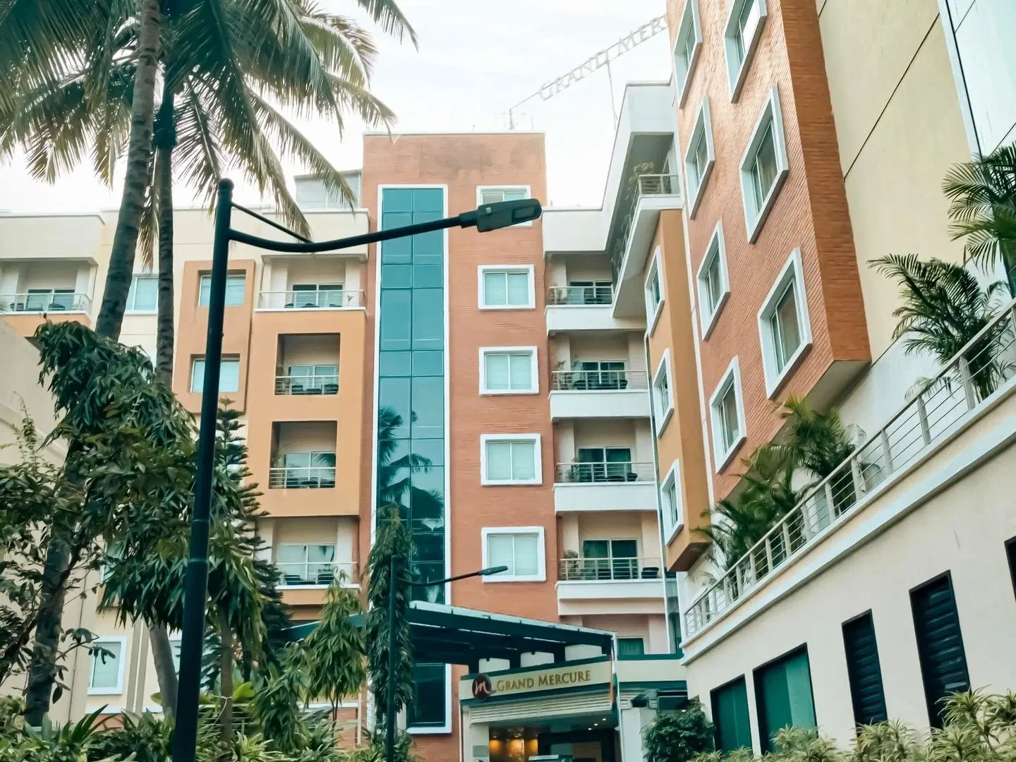 Grand Mercure Bangalore EXTERIOR