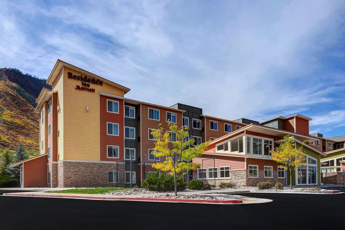 Residence Inn by Marriott Glenwood Springs EXTERIOR
