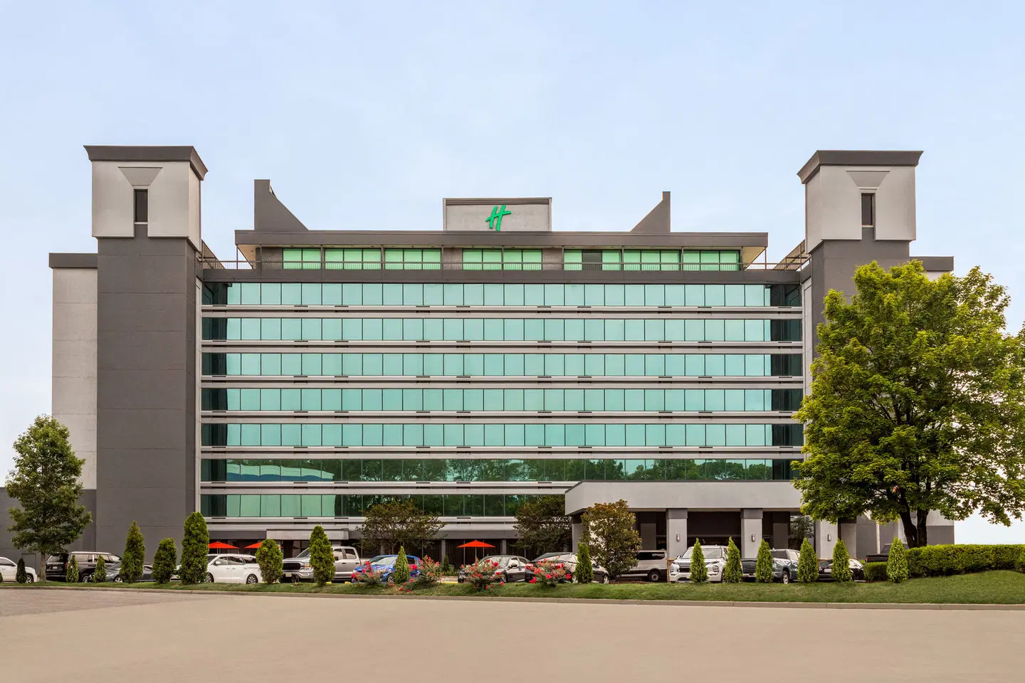 Clarion Hotel Downtown Nashville - Stadium EXTERIOR