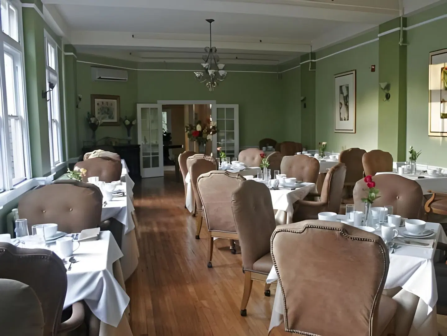 Princess Anne Hotel RESTAURANT