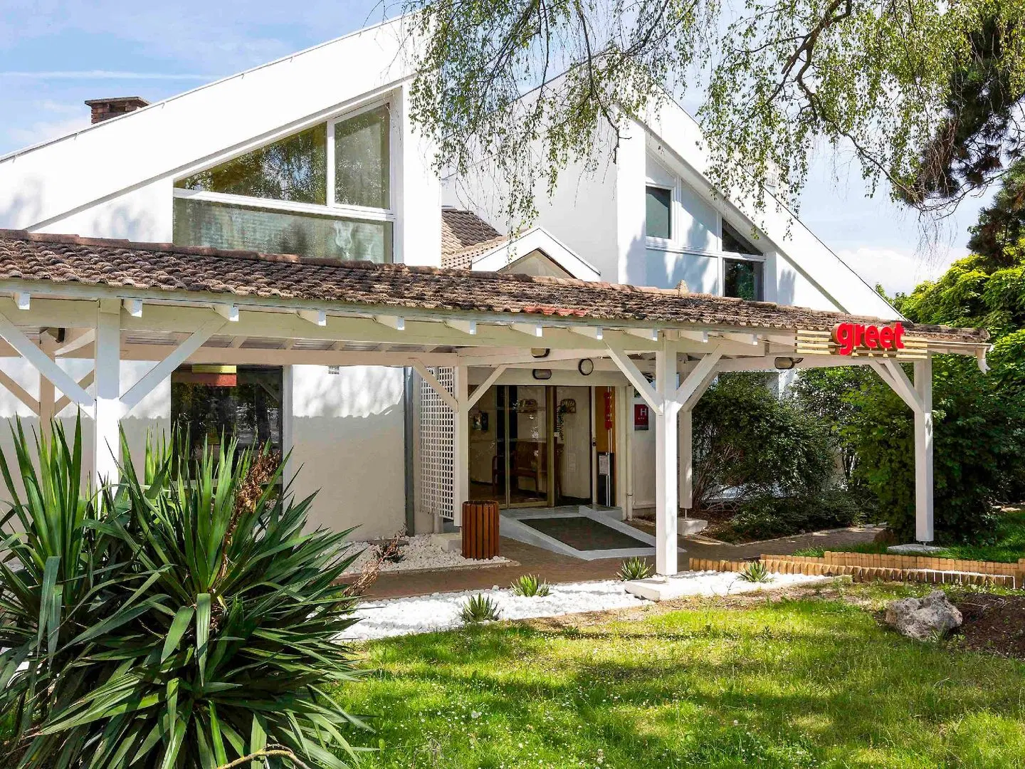 Greet Hotel Villeneuve La Garenne EXTERIOR