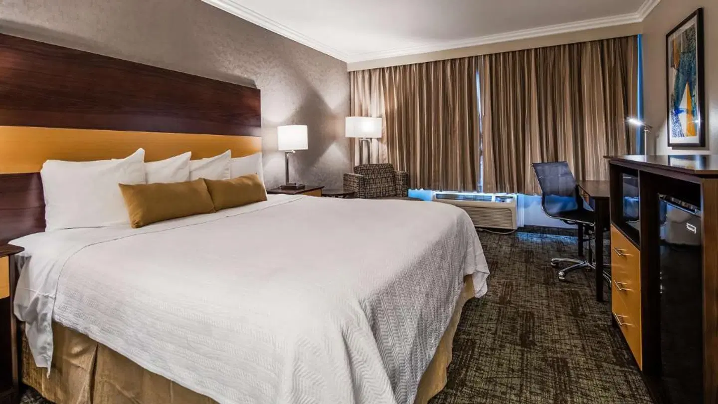 Best Western Los Angeles Worldport Hotel ROOM_EXAMPLE