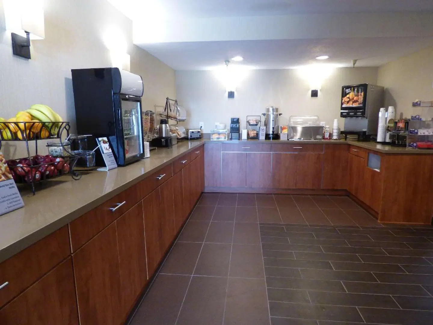 Best Western Norwalk Inn LOUNGE_LOBBY