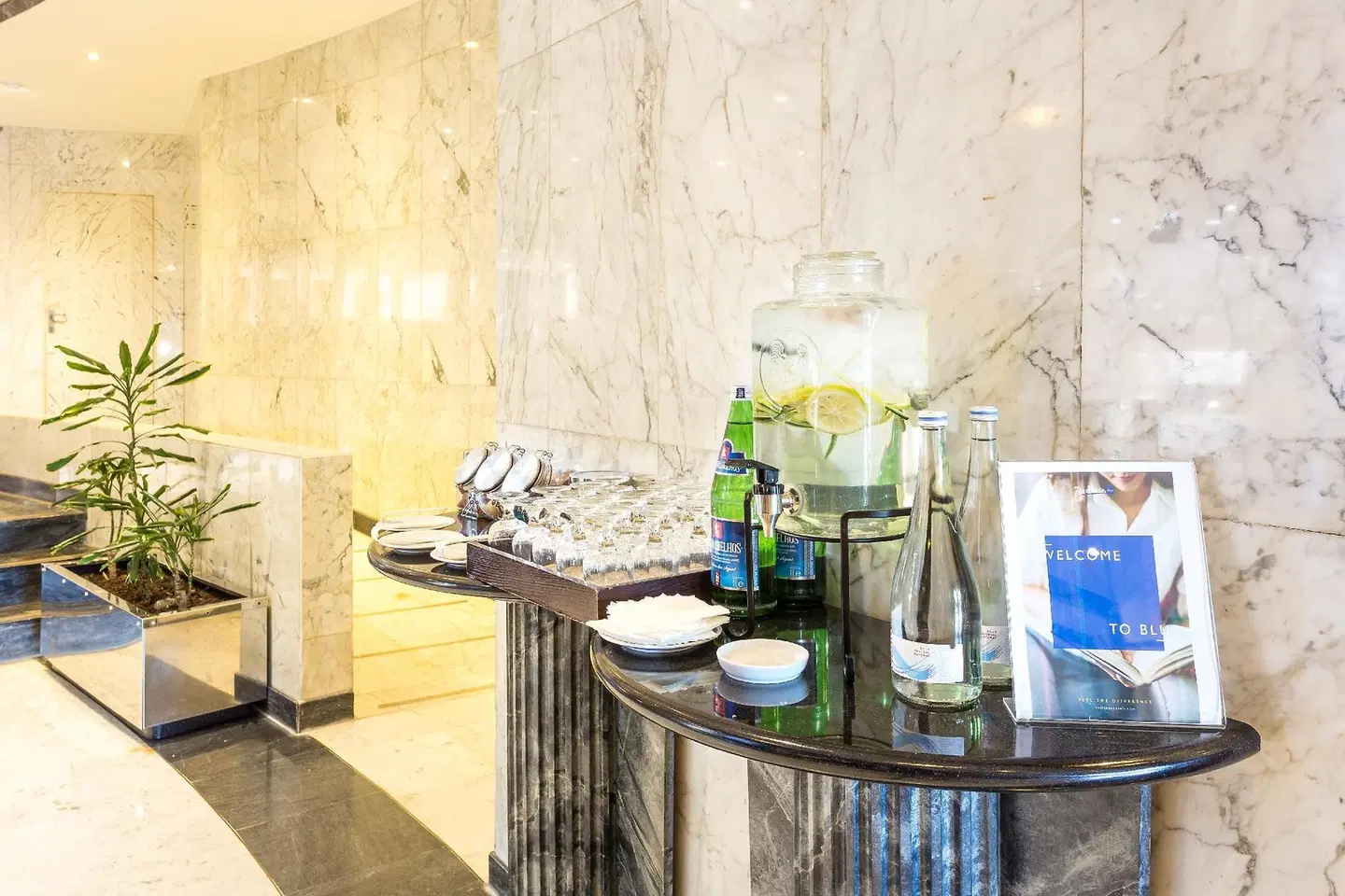 Radisson Blu Hotel, Lisbon RESTAURANT