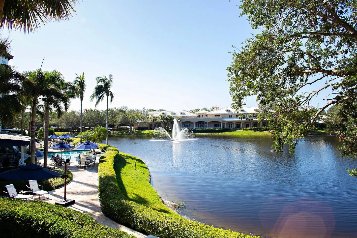 Inn at Pelican Bay GARDEN