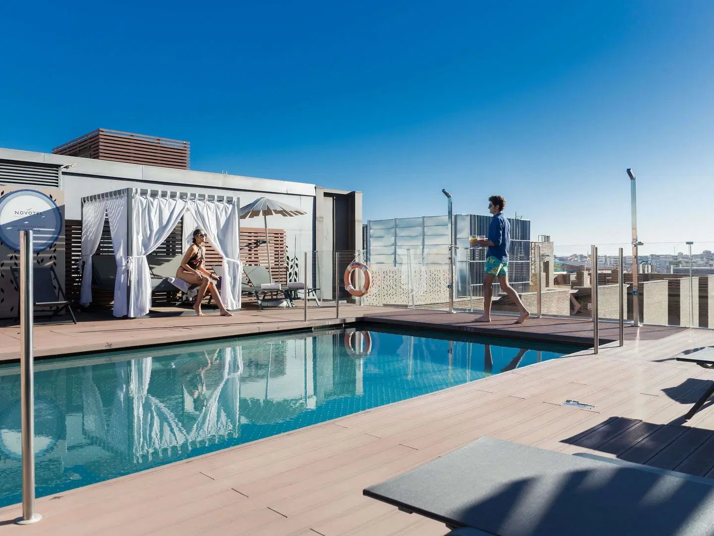 Novotel Madrid Center (ex Convención) OUTDOOR_POOL