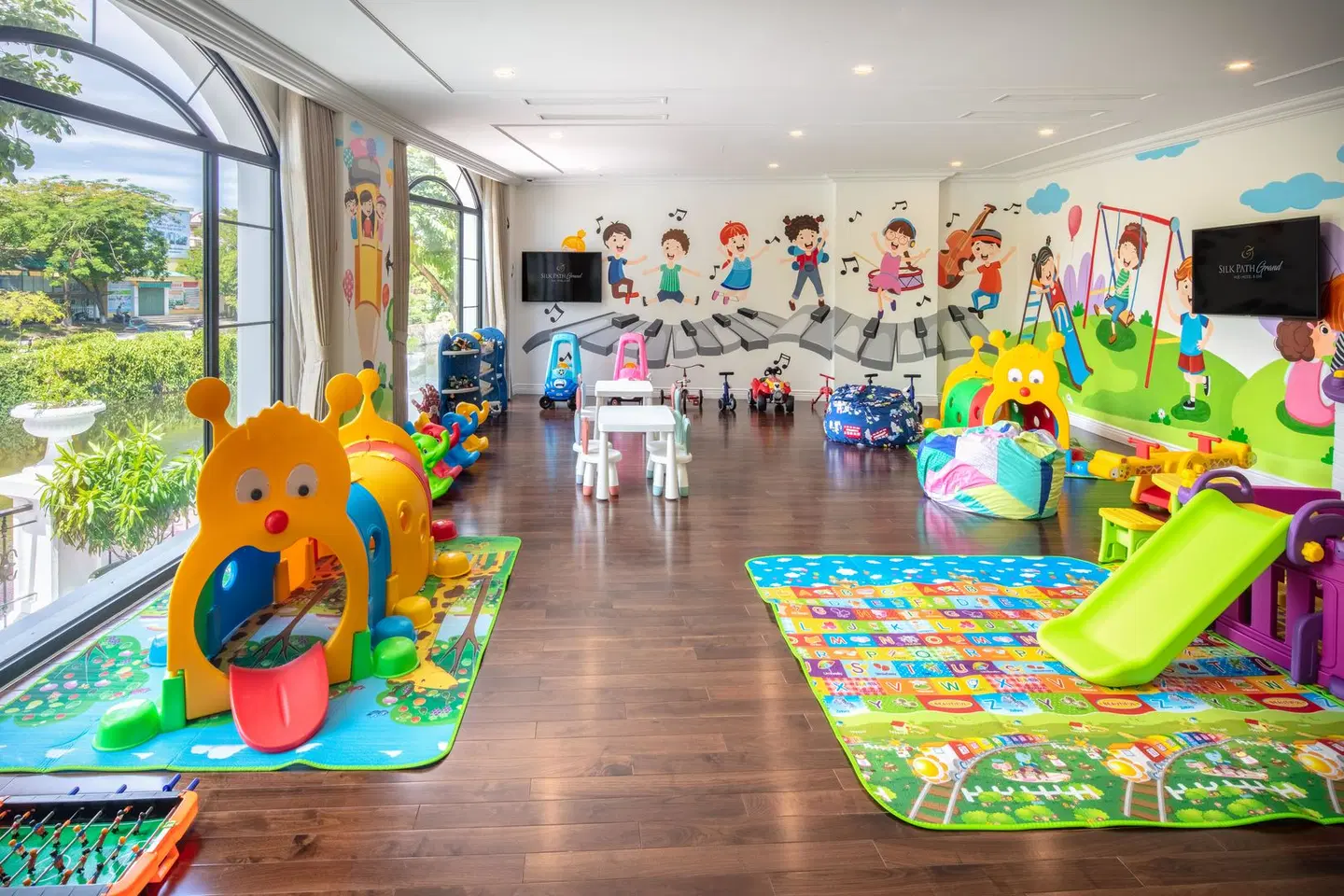 Silk Path Grand Hue Hotel SPORTS_AND_LEISURE