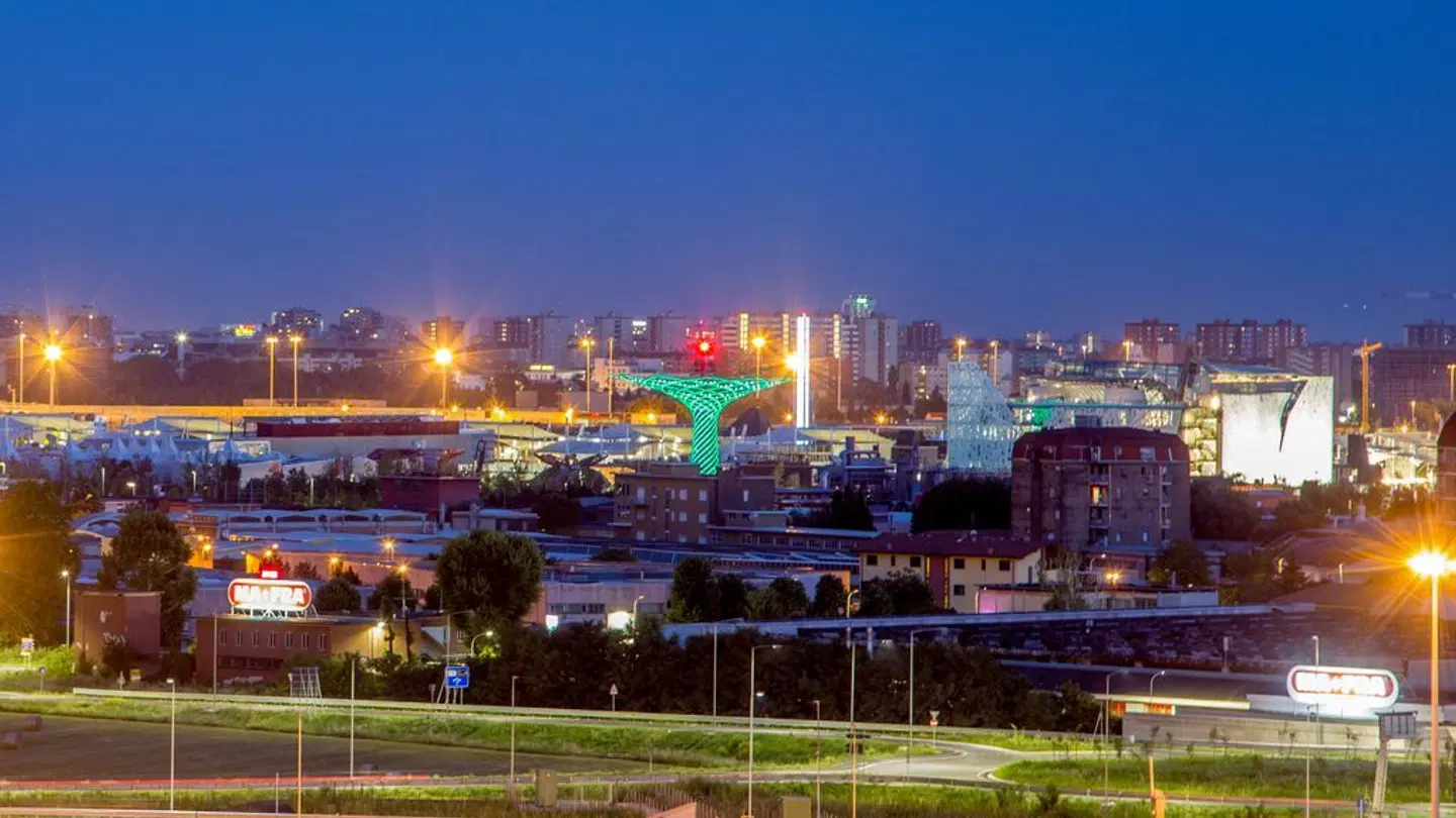 Phi Hotel Milano EXTERIOR