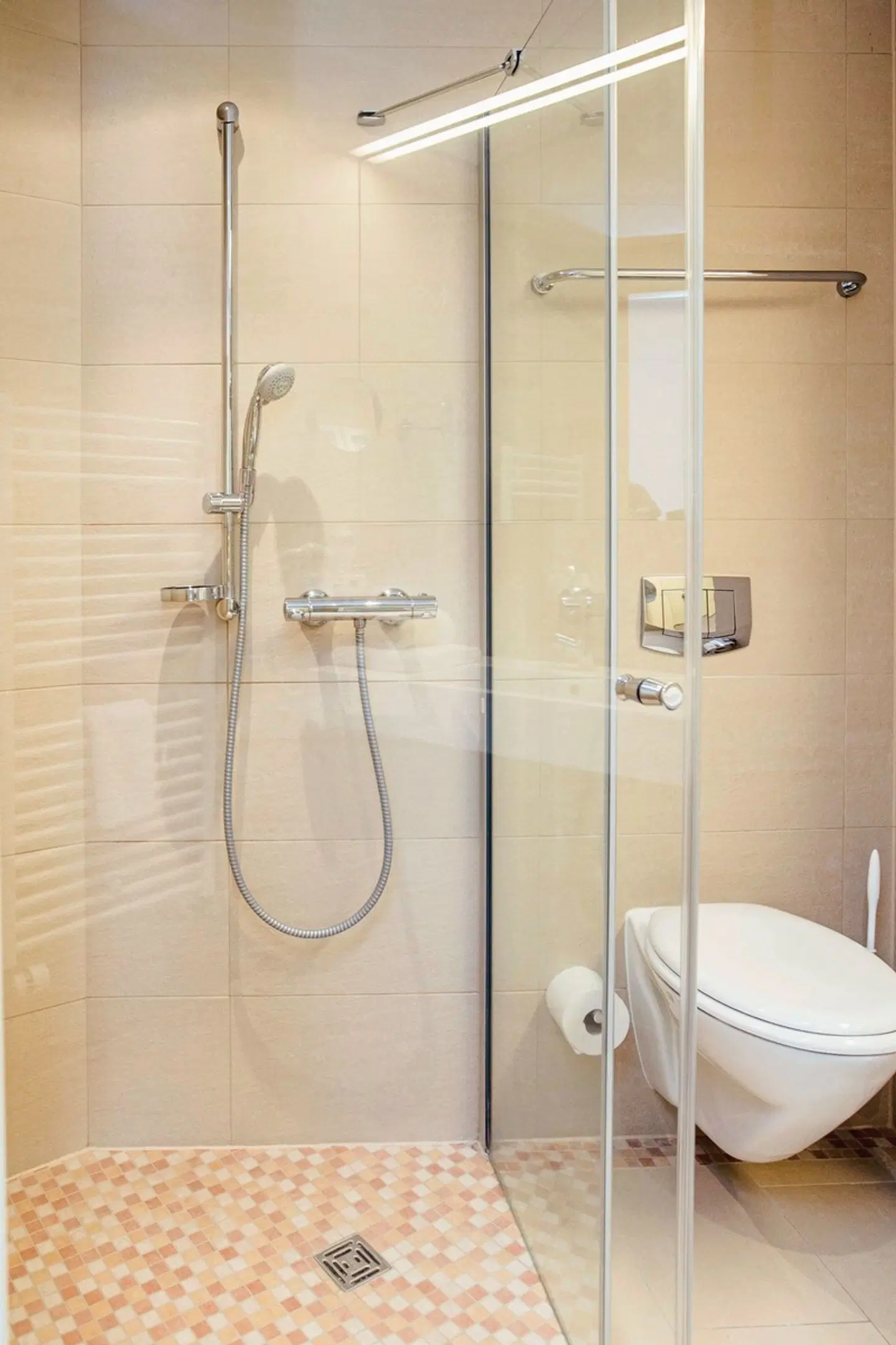 Kulturhotel Fürst Pückler Park BATHROOM