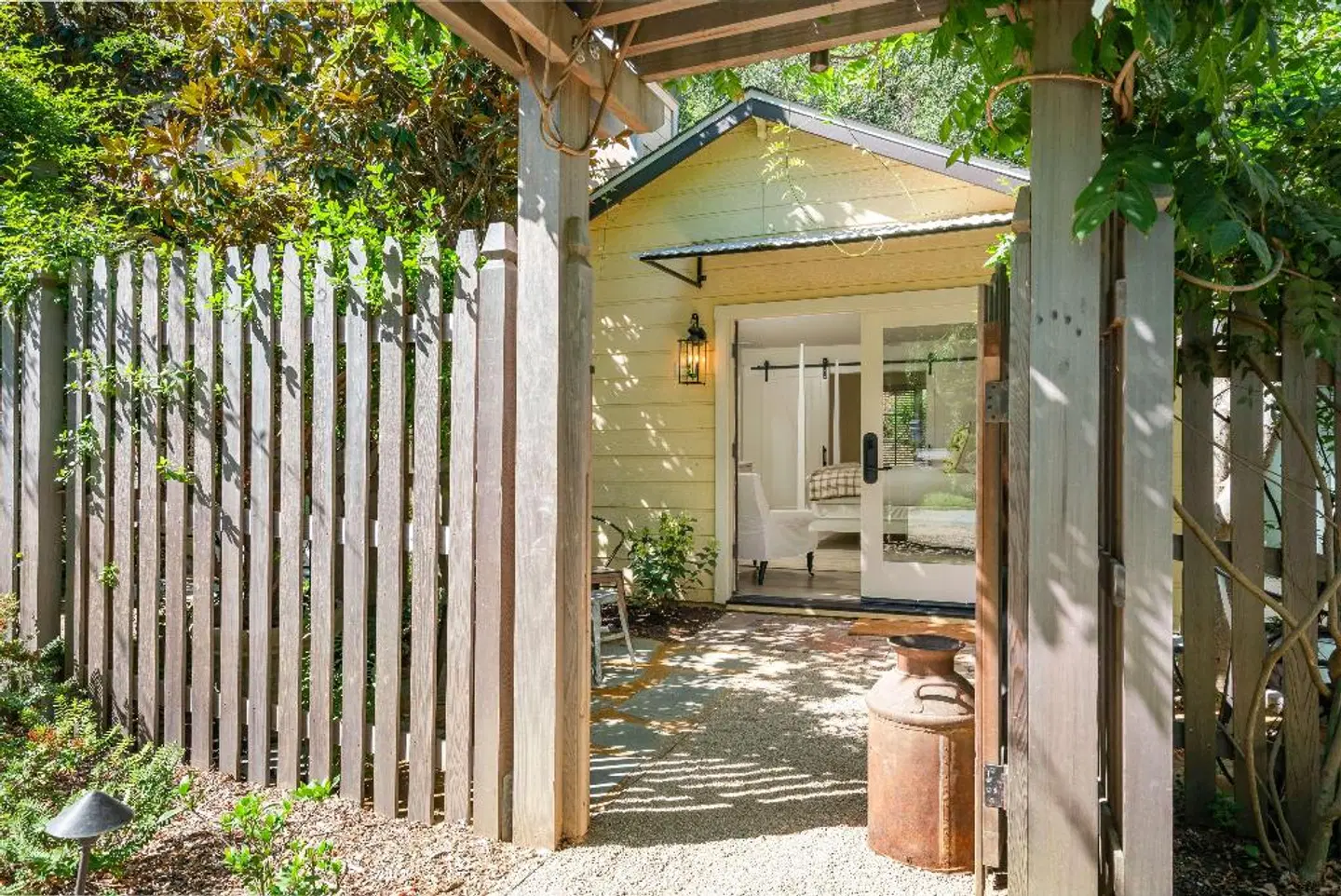 Farmhouse Inn EXTERIOR