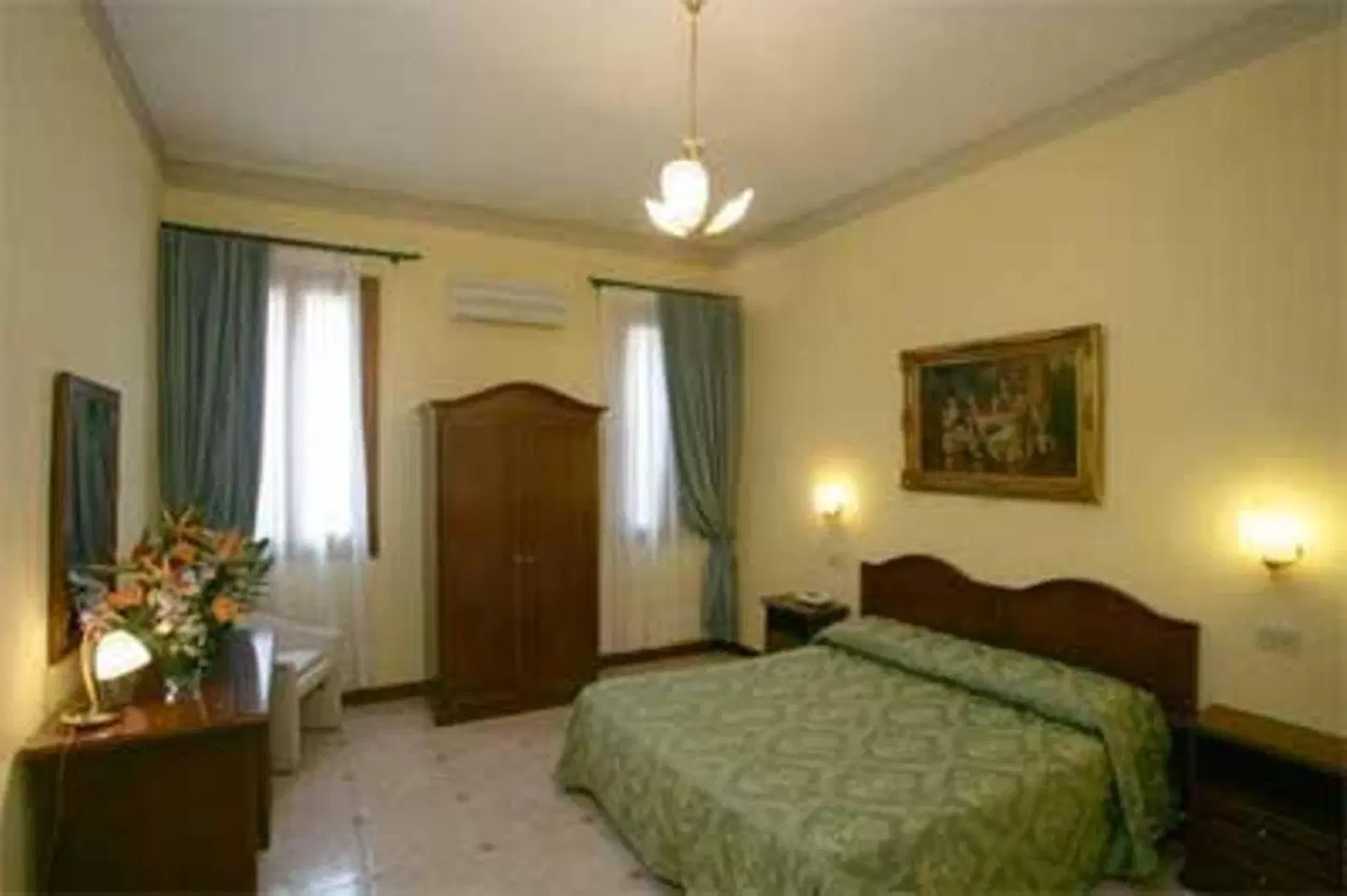 Florida ROOM_EXAMPLE