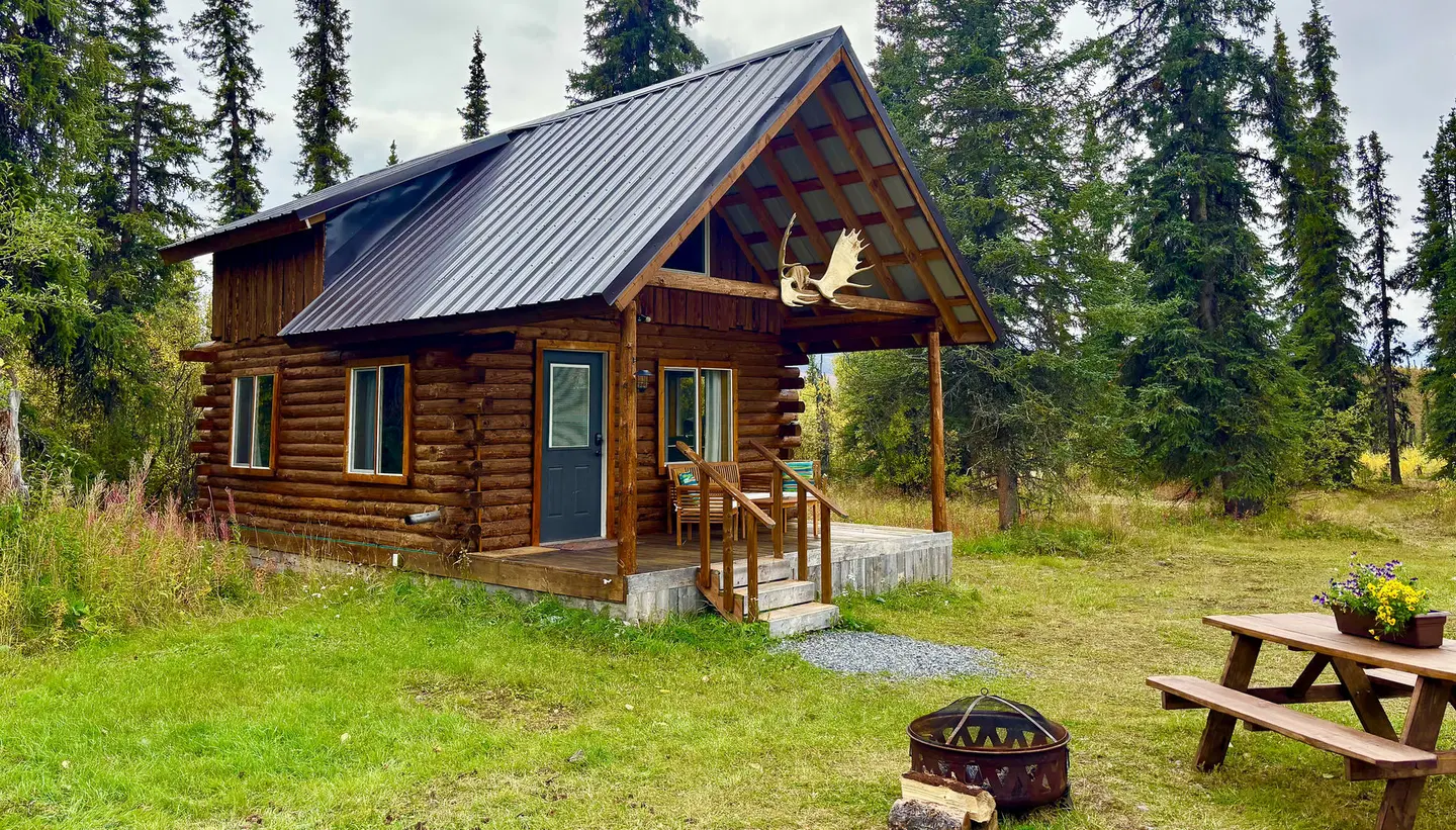 Avens Alaska EXTERIOR