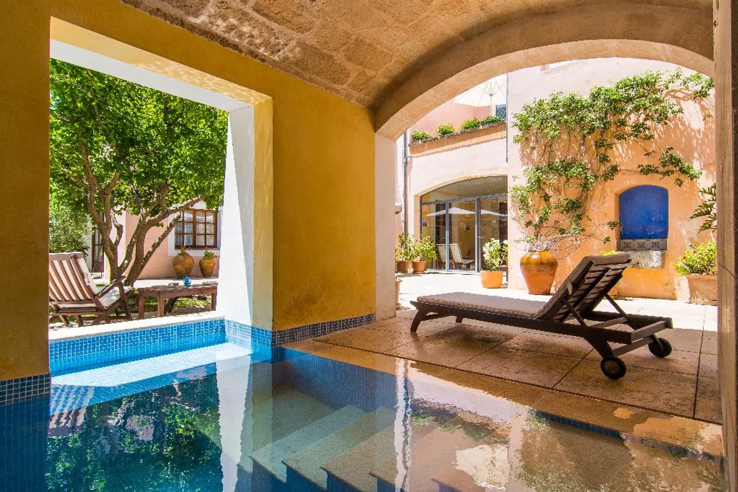 Rural Can Moragues INDOOR_POOL