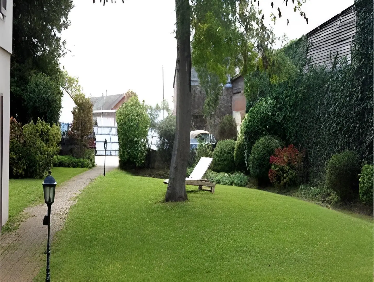 Hôtel & Spa Le Petit Castel Beuzeville-Honfleur Garten