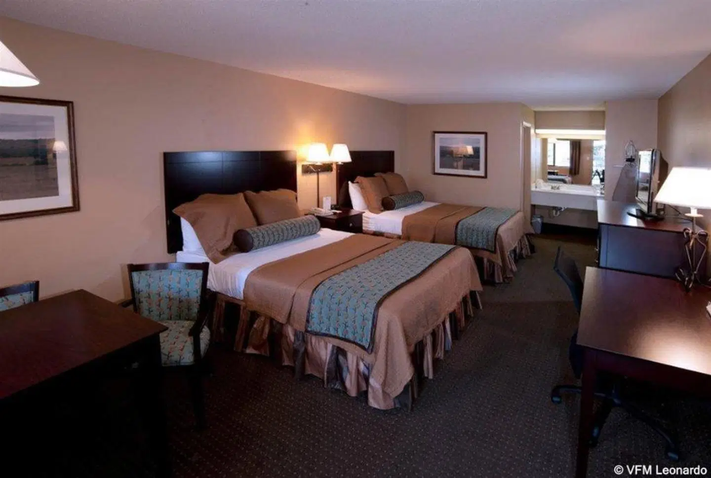 Fredericksburg Inn and Suites ROOM_EXAMPLE